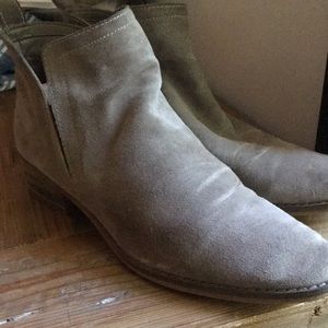 Tan suede Dolce Vita booties